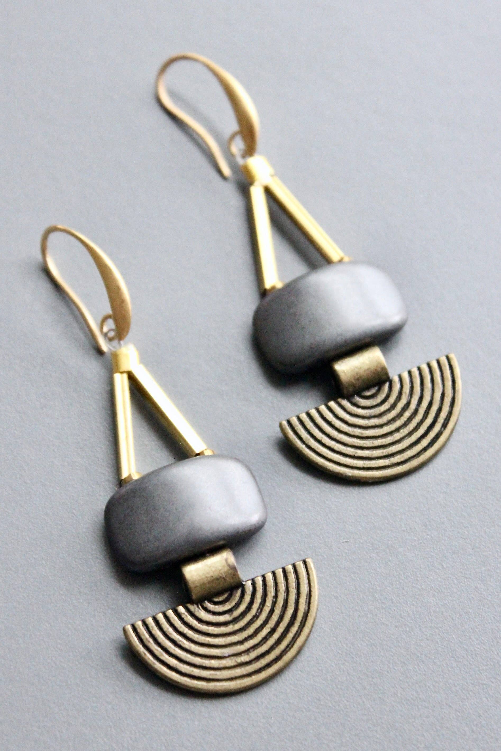 HYLE42 Artdeco Hematite earrings, photo 4 of 4